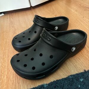 BRAND NEW BLACK CROCS